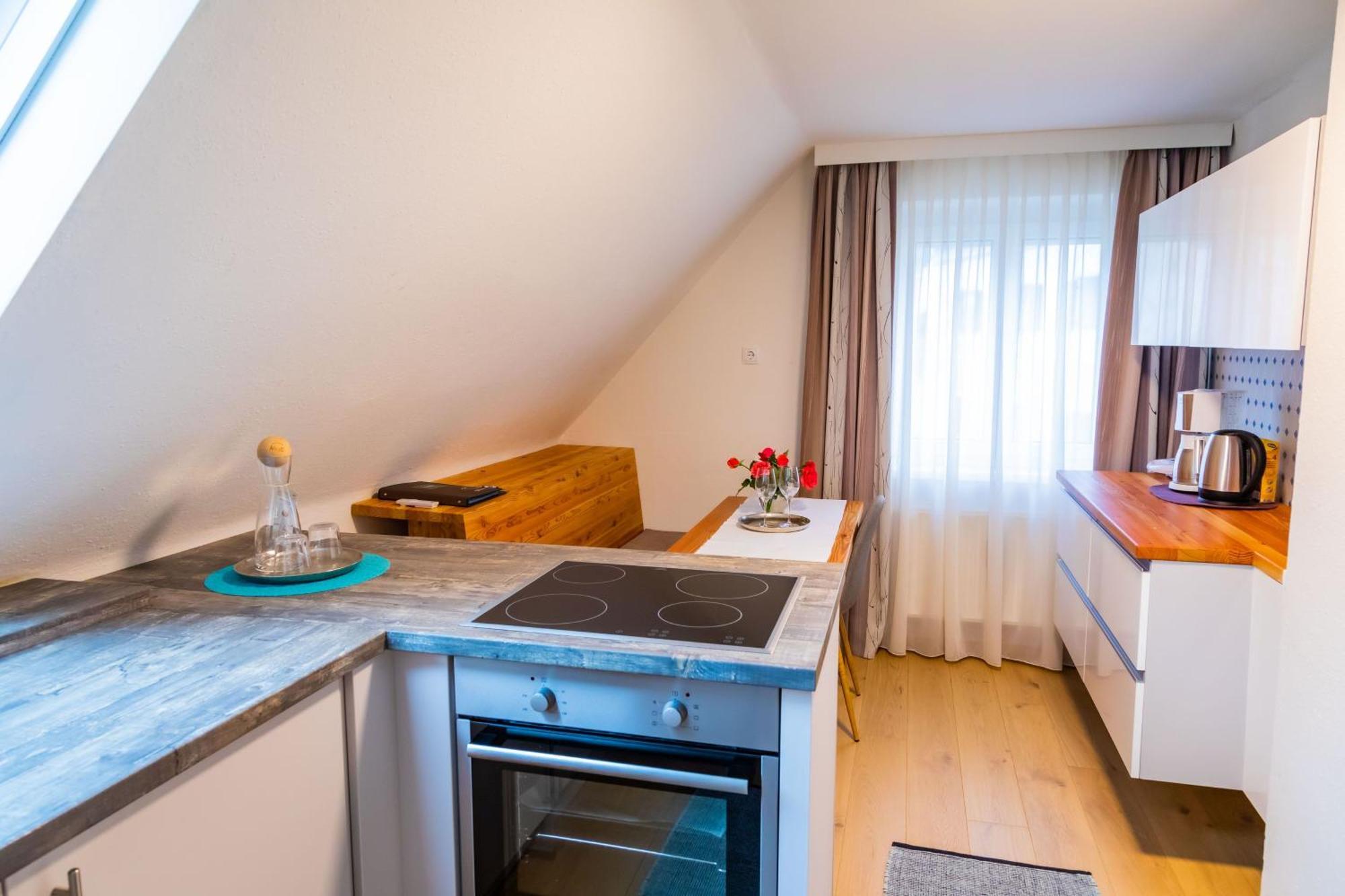 Apartmenthaus Pastner Am Teich Übelbach 외부 사진