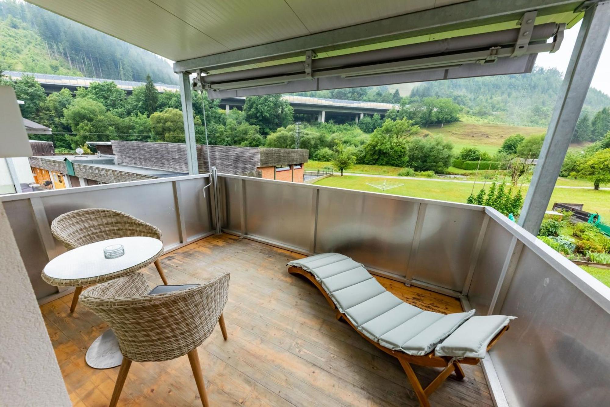 Apartmenthaus Pastner Am Teich Übelbach 외부 사진