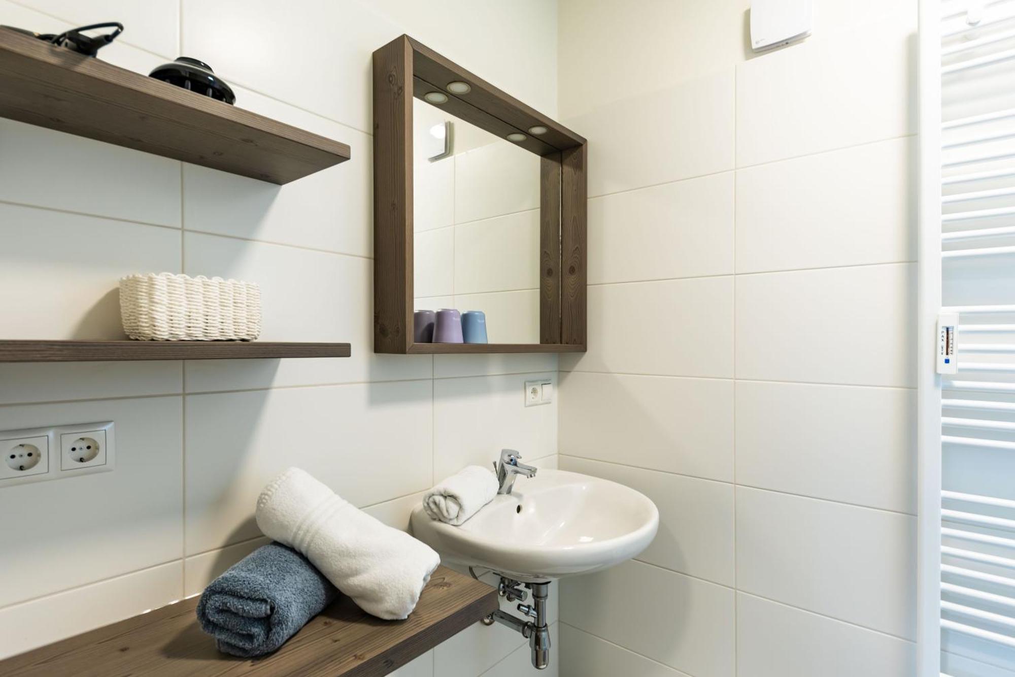 Apartmenthaus Pastner Am Teich Übelbach 외부 사진